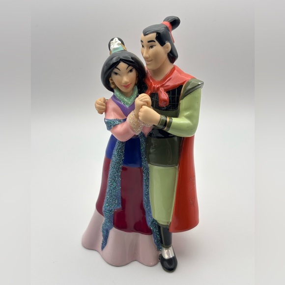 Disney Mulan and Li Shang Disney Park Exclusive Porcelain Figurine